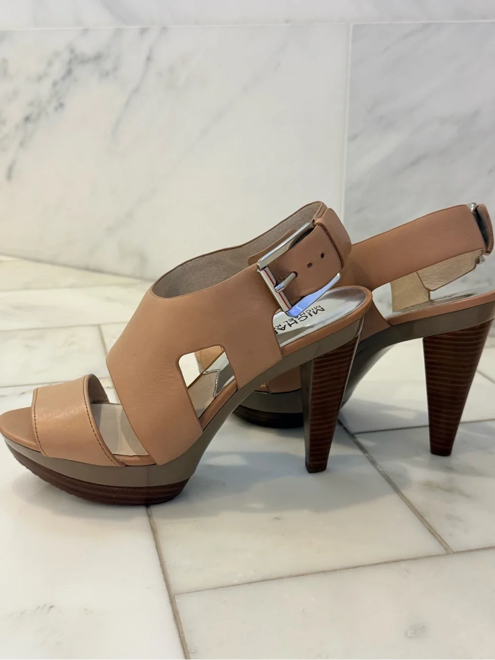 Michael Kors Carla platform Taupe Leather Platform Peeptoe Heels